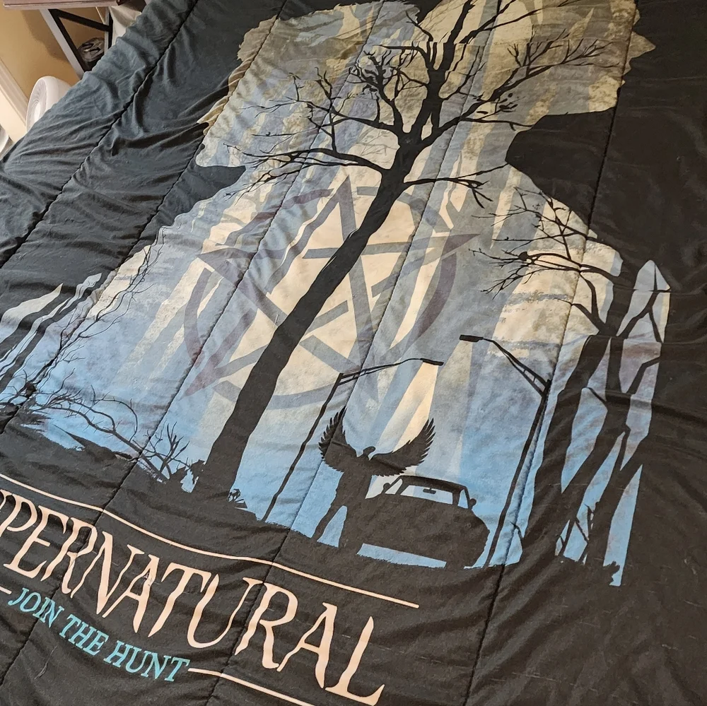 Supernatural JOIN THE HUNT Black & Blue Comforter sz F/Q Limited Edition